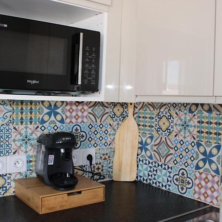 Appartement Elegant Et Lumineux Romainville Bagian luar foto