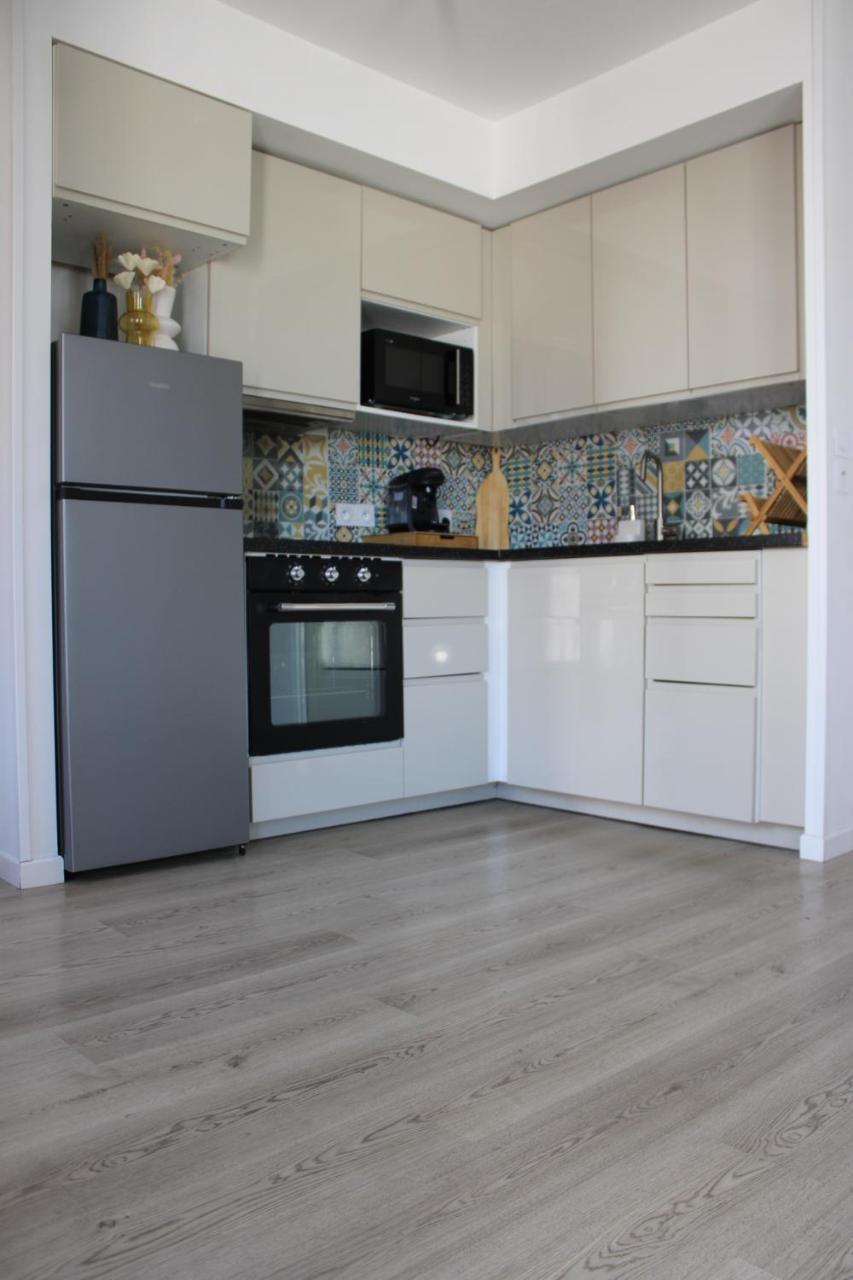 Appartement Elegant Et Lumineux Romainville Bagian luar foto