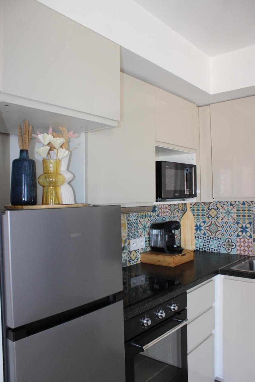 Appartement Elegant Et Lumineux Romainville Bagian luar foto