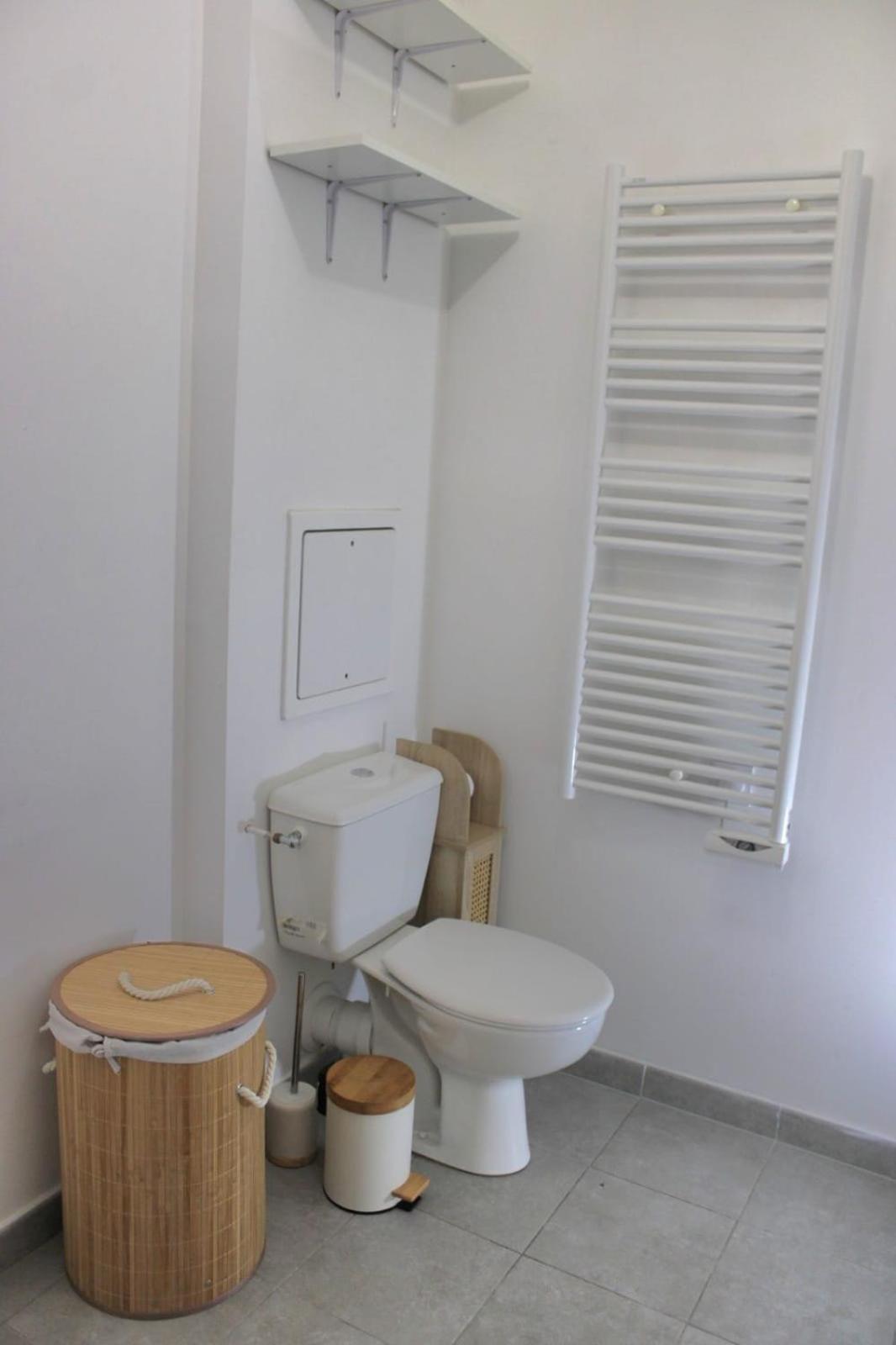 Appartement Elegant Et Lumineux Romainville Bagian luar foto