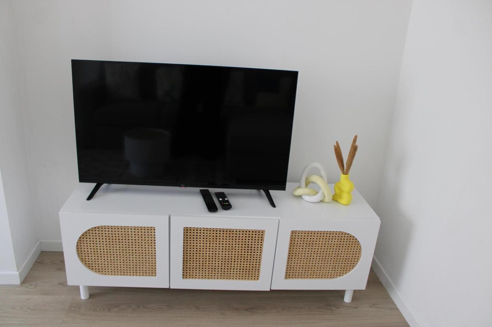 Appartement Elegant Et Lumineux Romainville Bagian luar foto