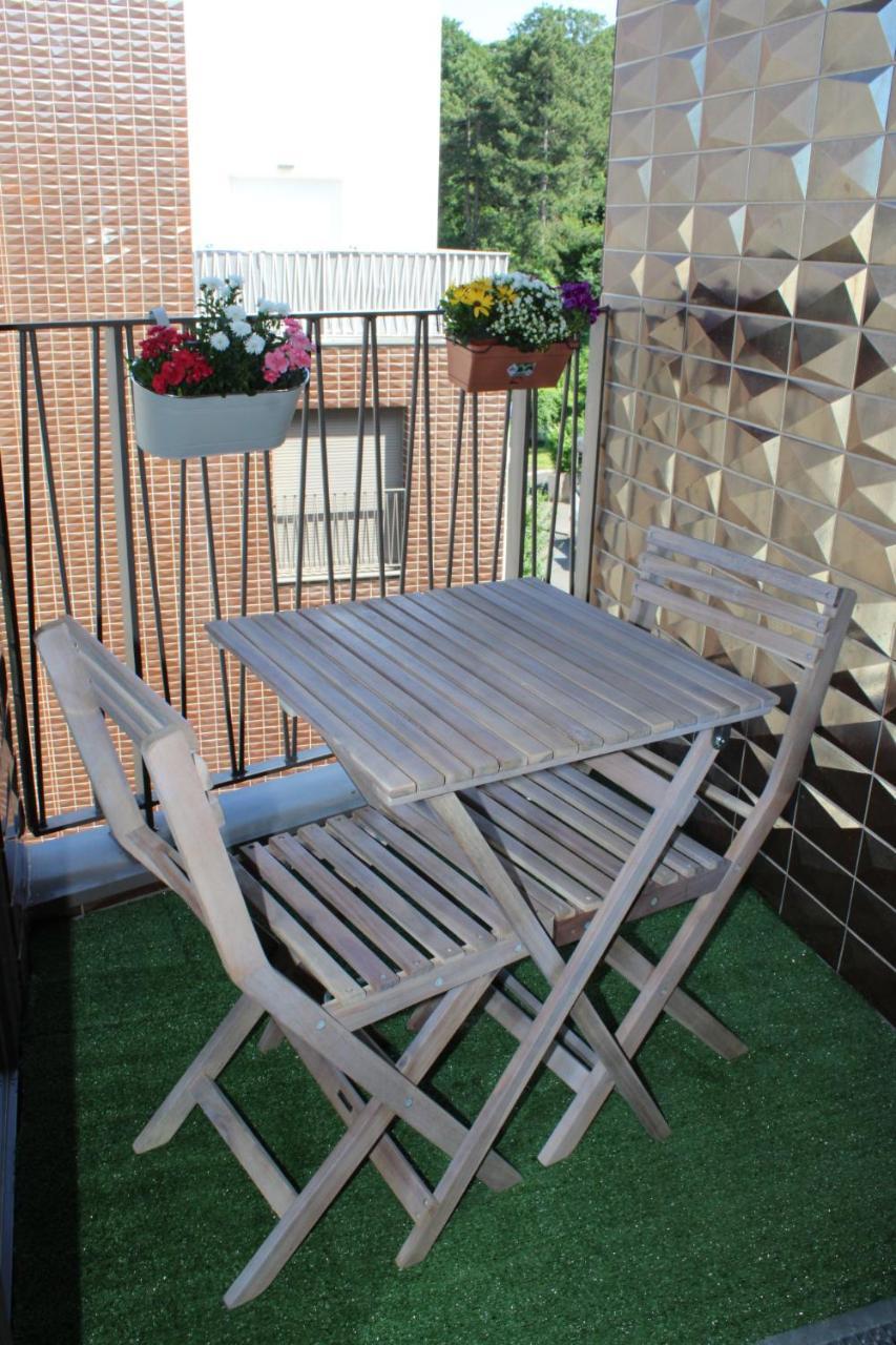 Appartement Elegant Et Lumineux Romainville Bagian luar foto