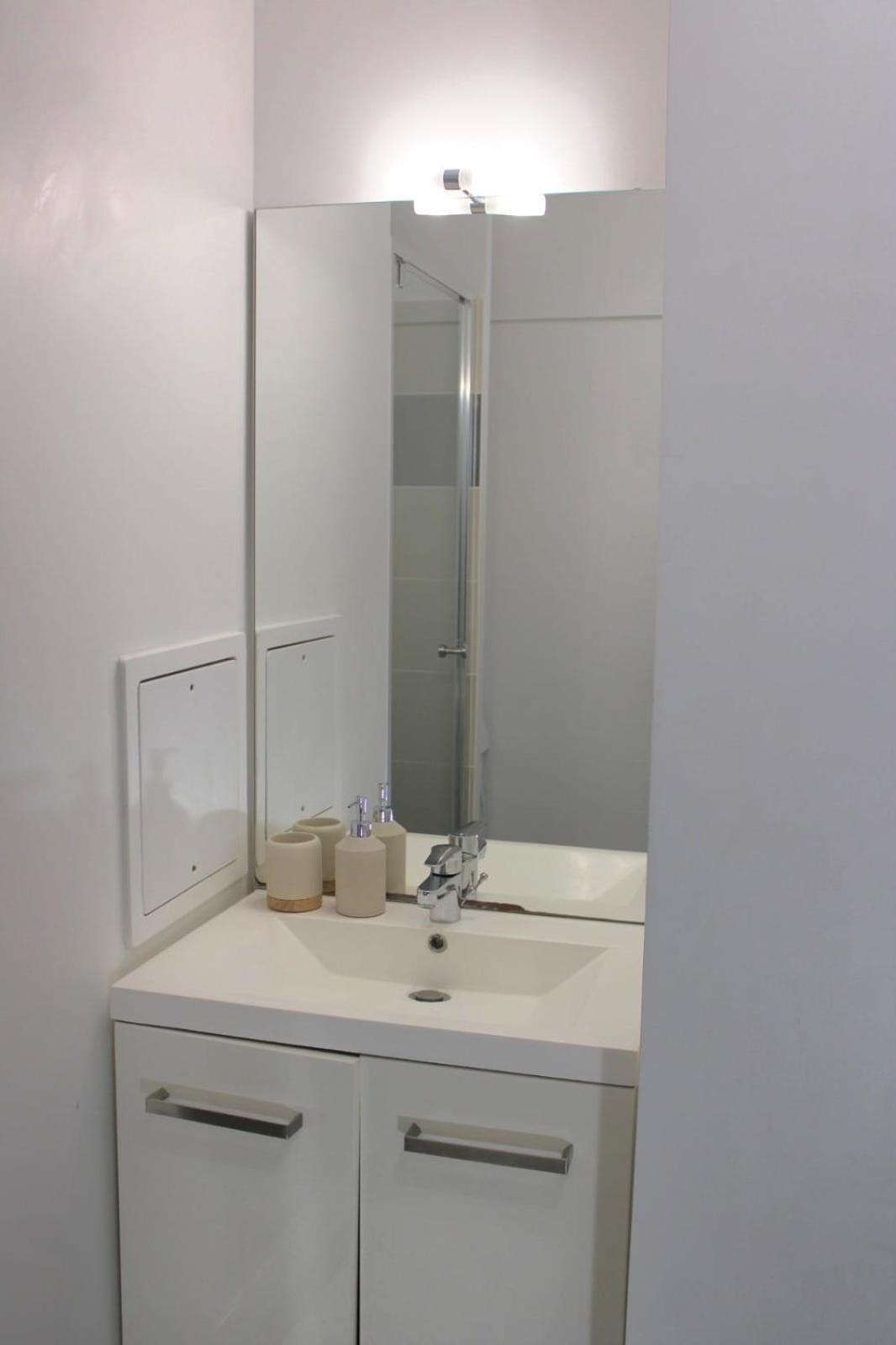 Appartement Elegant Et Lumineux Romainville Bagian luar foto